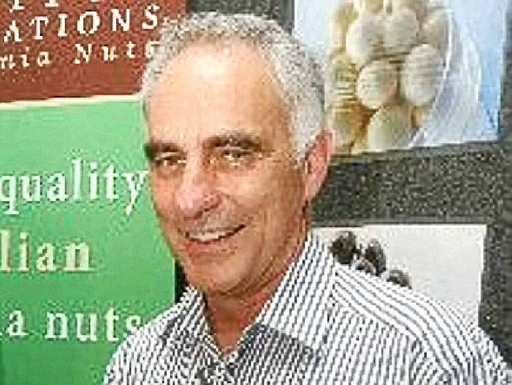 Australia Macadamia society CEO Jolyon Burnett believes the buildings should be leased. Australia Macadamia society CEO Jolyon Burnett believes the buildings should be leased.