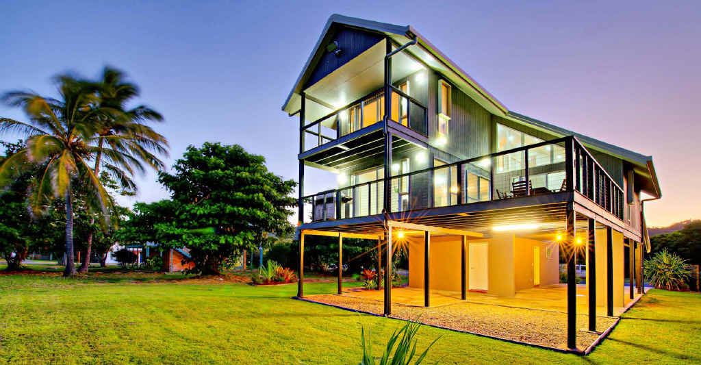 Anita and Brett Rennick have launched a social media campaign to auction their beachfront Todd Ave, Yeppoon, home. Anita and Brett Rennick have launched a social media campaign to auction their beachfront Todd Ave, Yeppoon, home.