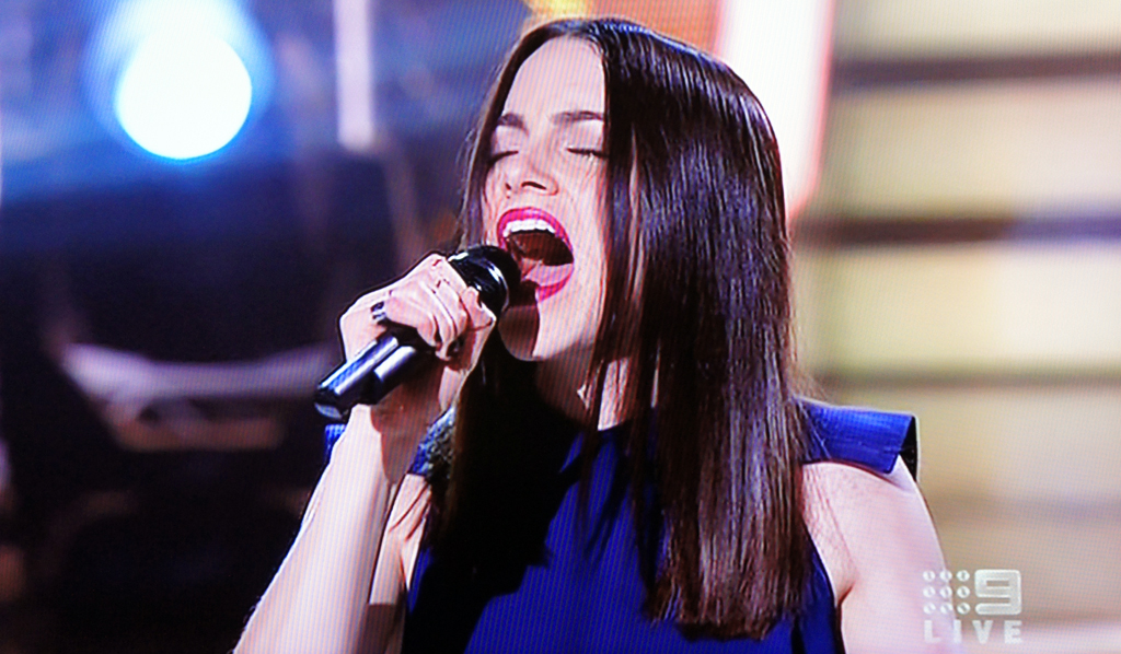 Laura Bunting performing live on The Voice. Laura Bunting performing live on The Voice.