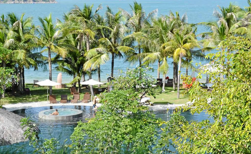 Who knew this existed away from the techno music Eco-Green Resort? Who knew this existed away from the techno music Eco-Green Resort?
