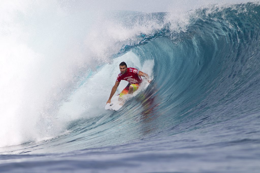 Joel Parkinson moulding himself to Cloudbreak’s blue-room during his opening round heat win at the Volcom Fiji Pro at Tavarua. Joel Parkinson moulding himself to Cloudbreak’s blue-room during his opening round heat win at the Volcom Fiji Pro at Tavarua.