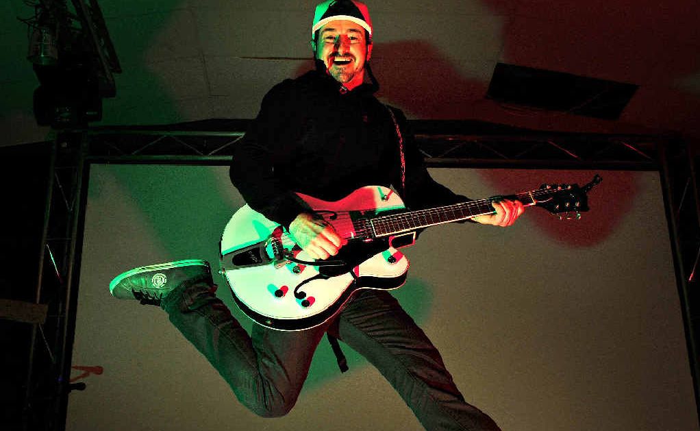 Citicoast's Mark Riddell is ready to rock in the upcoming OneHope concert. Citicoast's Mark Riddell is ready to rock in the upcoming OneHope concert.
