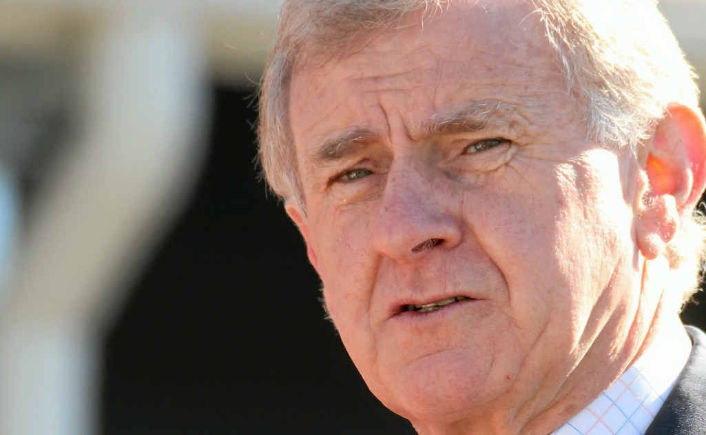 Simon Crean was in town yesterday to talk about funding for the Candlestick Park redevelopment and an upgrade to Mackay showgrounds.