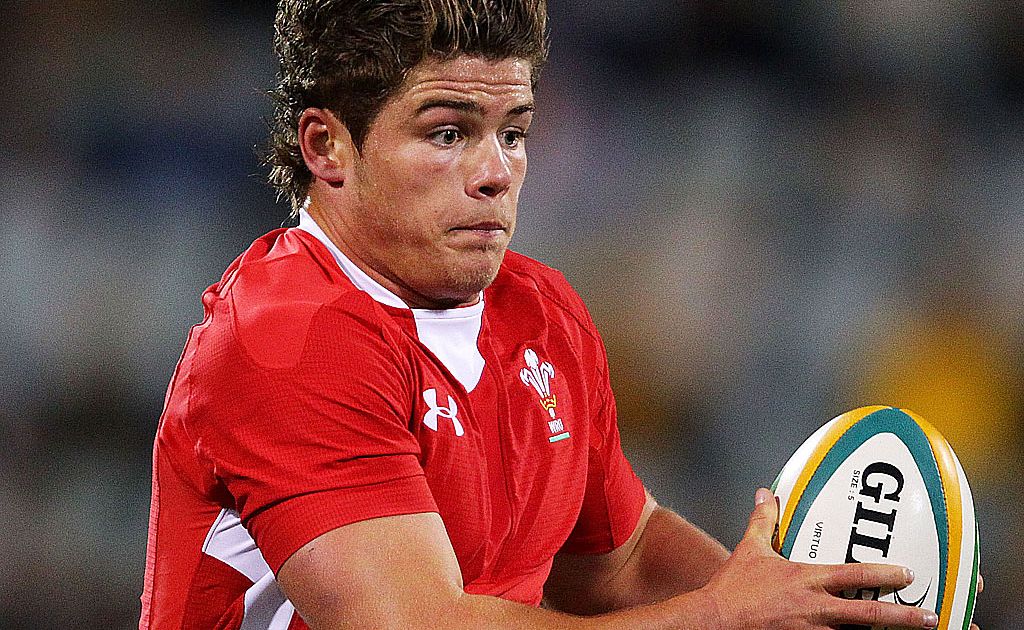 Wales rugby union winger Harry Robinson. Wales rugby union winger Harry Robinson.
