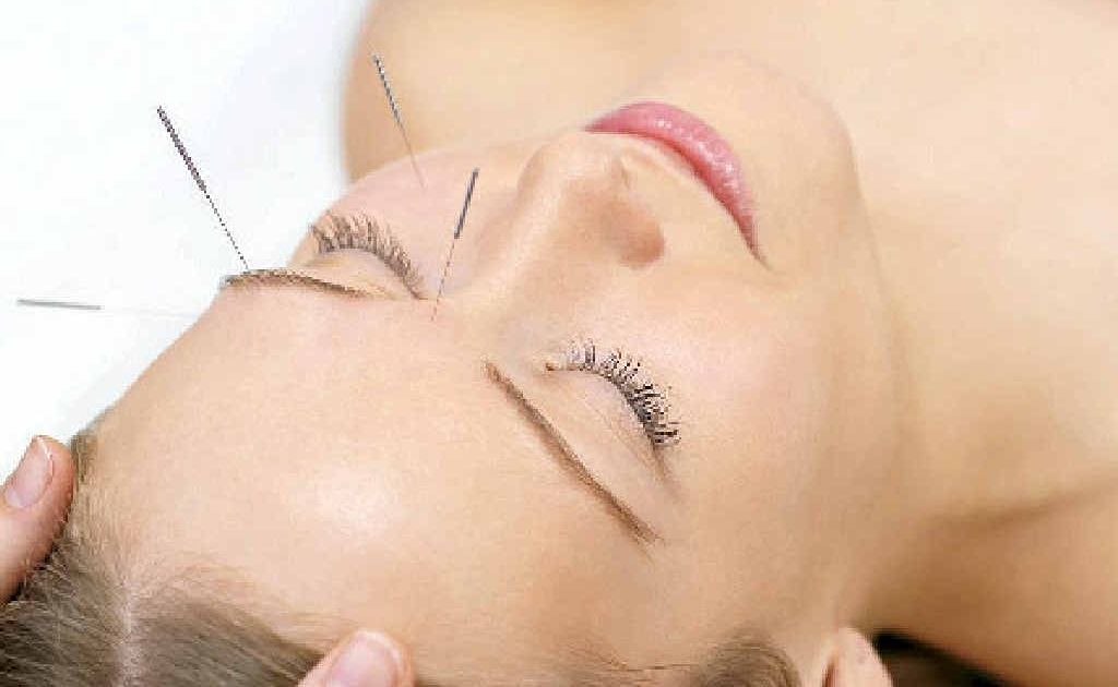 Traditional Chinese Medicine helps reduce stress which, in itself, can make a real difference to your physical appearance. Traditional Chinese Medicine helps reduce stress which, in itself, can make a real difference to your physical appearance.