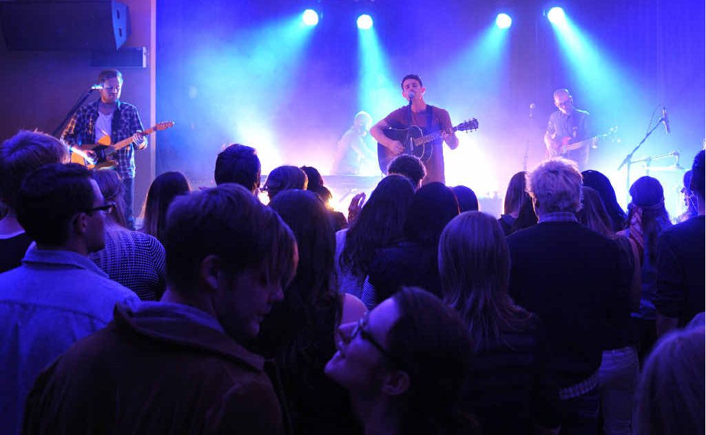 Indie rock group Boy & Bear thrilled a packed crowd at the Yamba Bowling Club last Wednesday. PHOTOS: JOJO NEWBY Indie rock group Boy & Bear thrilled a packed crowd at the Yamba Bowling Club last Wednesday. PHOTOS: JOJO NEWBY