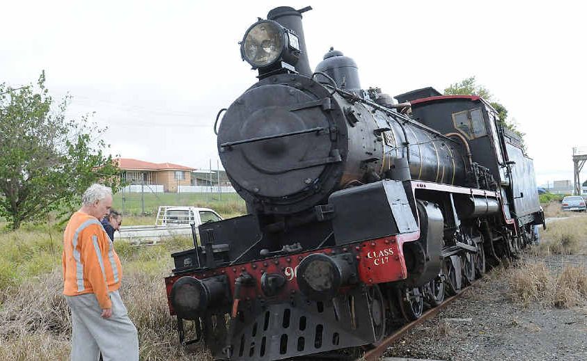 The Mary Valley Rattler C17 engine derailed yesterday on its way back from being loaded with coal. The Mary Valley Rattler C17 engine derailed yesterday on its way back from being loaded with coal.