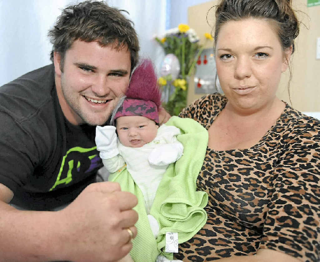 Maroons supporter Simon Smith is certain his firstborn, Indie Rose, will be a Maroons supporter after mum Amy Perry went into labour during the State of Origin decider. Ms Perry has other ideas. Maroons supporter Simon Smith is certain his firstborn, Indie Rose, will be a Maroons supporter after mum Amy Perry went into labour during the State of Origin decider. Ms Perry has other ideas.