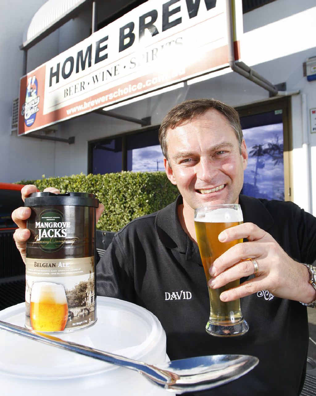 David Kitchen is hosting a world record attempt for the most number of people brewing beers. David Kitchen is hosting a world record attempt for the most number of people brewing beers.
