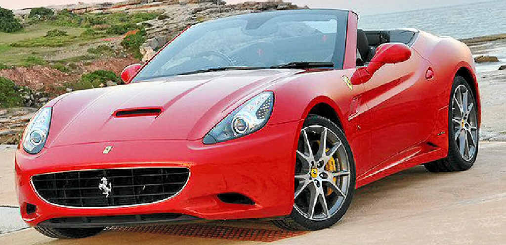 Ferrari California HELE has brilliant acceleration and cornering. Ferrari California HELE has brilliant acceleration and cornering.