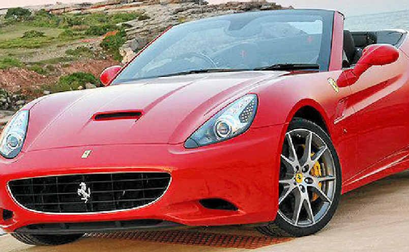 Ferrari California HELE has brilliant acceleration and cornering. Ferrari California HELE has brilliant acceleration and cornering.