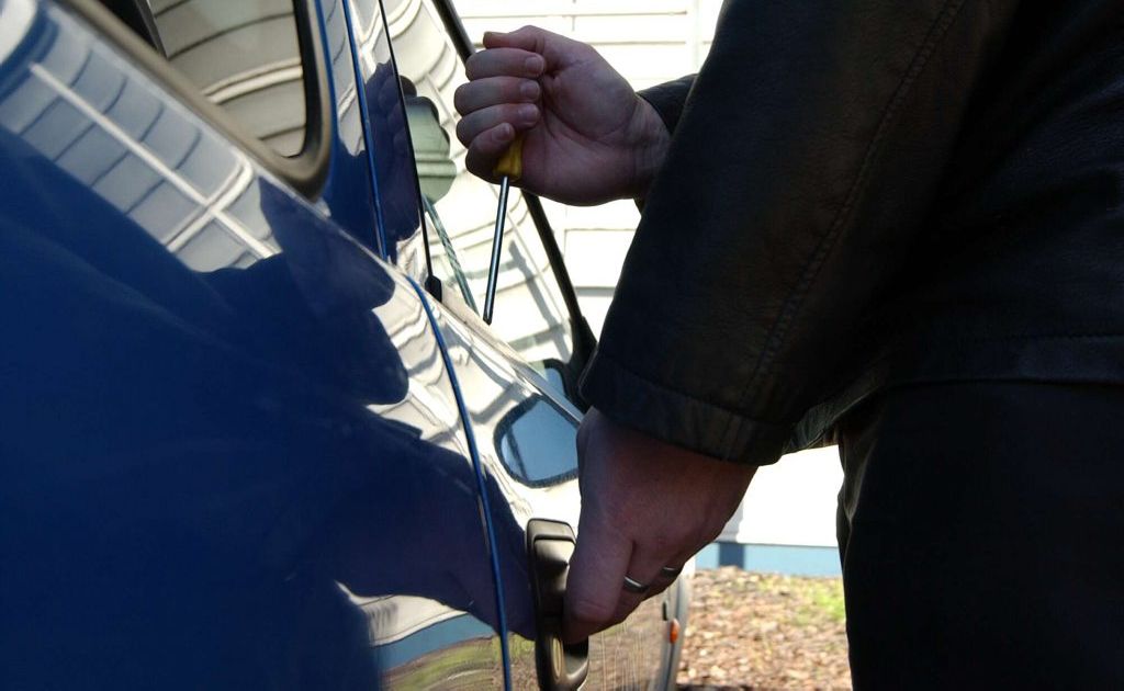 Emerald police praised the efforts of the community who helped foil the attempted escape of two teenage suspects. Emerald police praised the efforts of the community who helped foil the attempted escape of two teenage suspects.