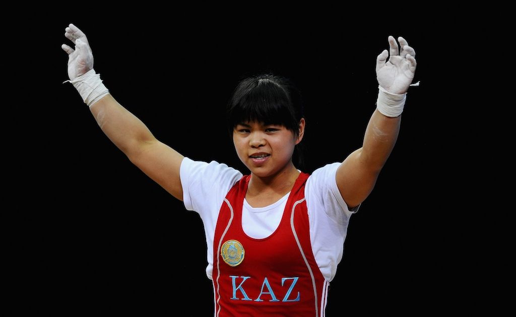Teenager Zulfiya Chinshanlo has broken Olympic and world records on her way to gold in the women's 53 kilogram weightlifting. Teenager Zulfiya Chinshanlo has broken Olympic and world records on her way to gold in the women's 53 kilogram weightlifting.