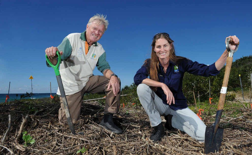 Ballina Coast Care’s Lee Andresen and Wetland Care Australia’s Simone Haigh at The Landcare site Flat Rock, which will gain some extra TLC with recent funding. Ballina Coast Care’s Lee Andresen and Wetland Care Australia’s Simone Haigh at The Landcare site Flat Rock, which will gain some extra TLC with recent funding.