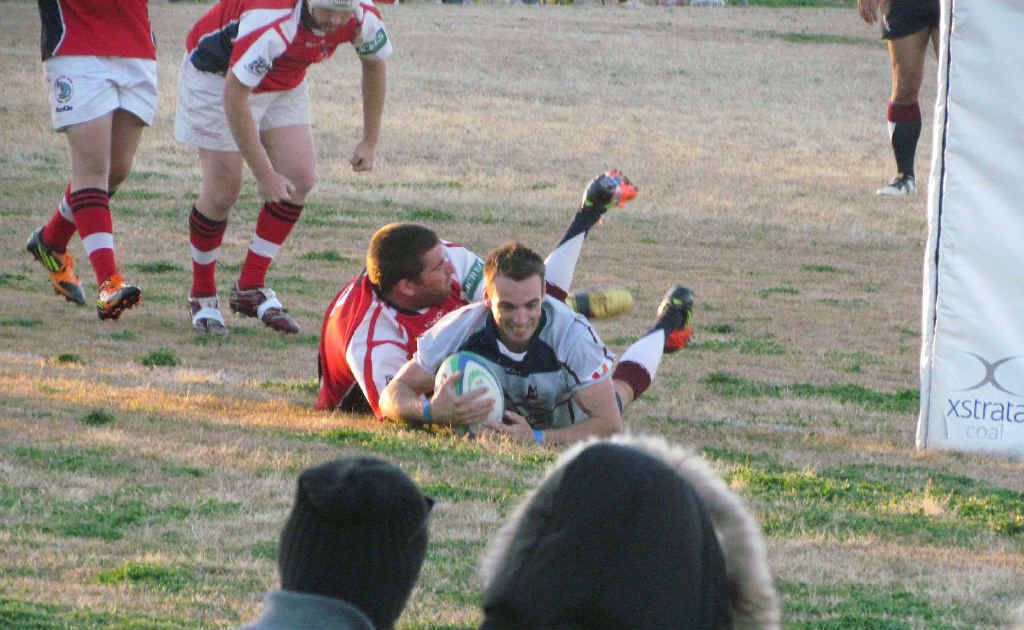 Capella centre Adam Woods runs in another try for the Capella Cattle Dogs at the weekend. Capella centre Adam Woods runs in another try for the Capella Cattle Dogs at the weekend.