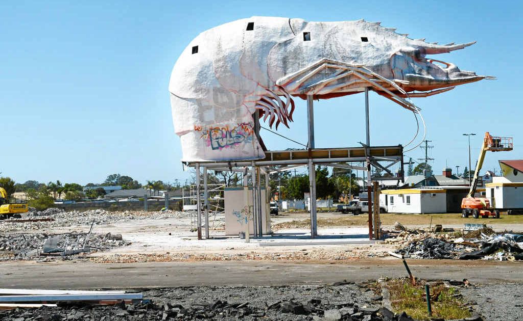 The Big Prawn at Ballina is being relocated to the eastern side of the construction site where a Bunnings Warehouse is being built. The Big Prawn at Ballina is being relocated to the eastern side of the construction site where a Bunnings Warehouse is being built.