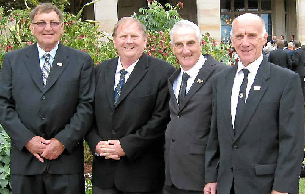 L-R: Neil McLennan, Andrew Vickers (Mineworkers Trust chairman), Ian Carter and Trevor McLennan at Government House, Sydney. L-R: Neil McLennan, Andrew Vickers (Mineworkers Trust chairman), Ian Carter and Trevor McLennan at Government House, Sydney.