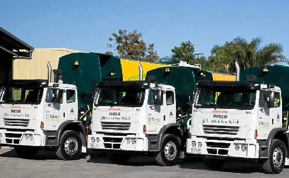 REAL WORKHORSE: A range of waste handling systems illustrate the flexibility of the sturdy and reliable ACCO design. REAL WORKHORSE: A range of waste handling systems illustrate the flexibility of the sturdy and reliable ACCO design.