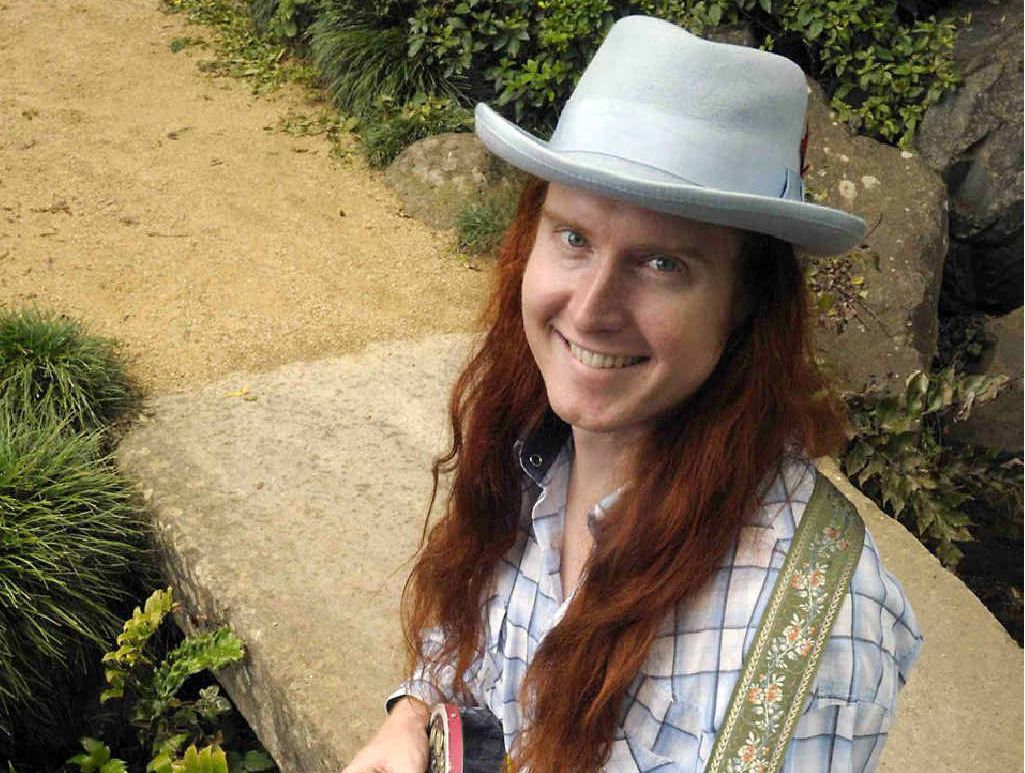 ON TOUR: 8 Ball Aitken, a country singer-songwriter from Ironbark, will perform his only 2012