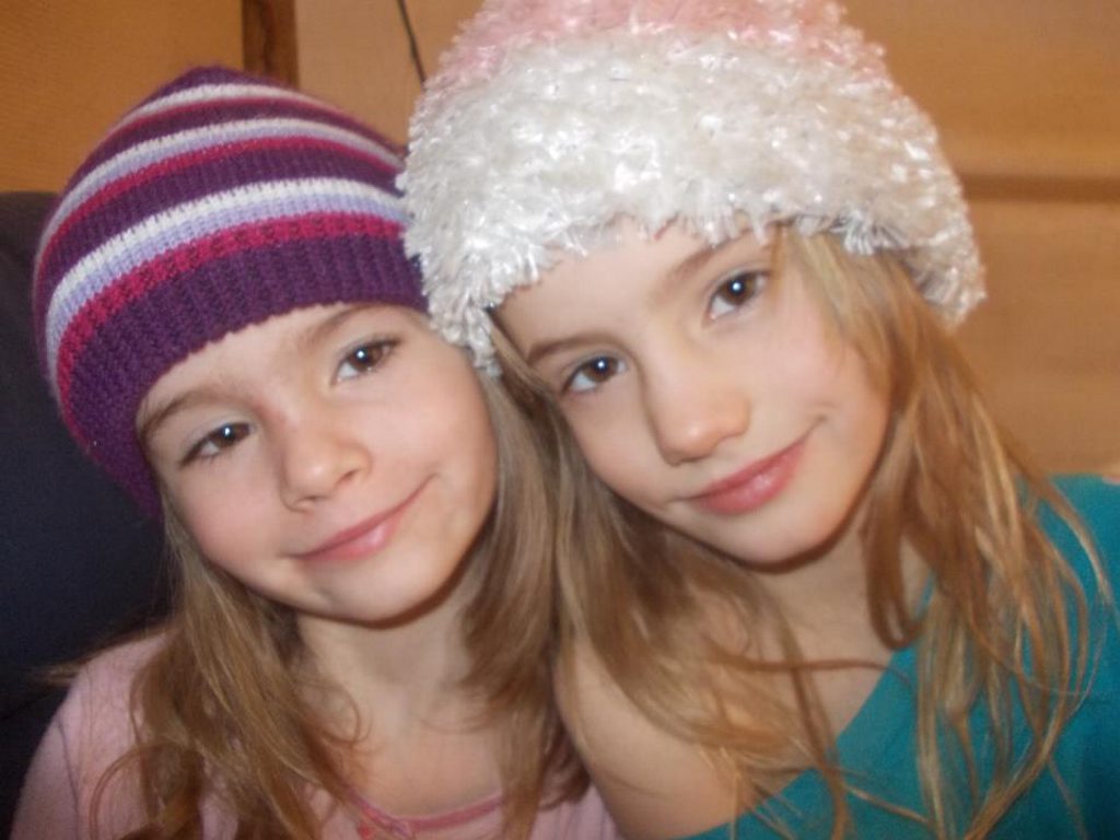 Lilu Grace (left) and Skye Rose Davies. Lilu Grace (left) and Skye Rose Davies.