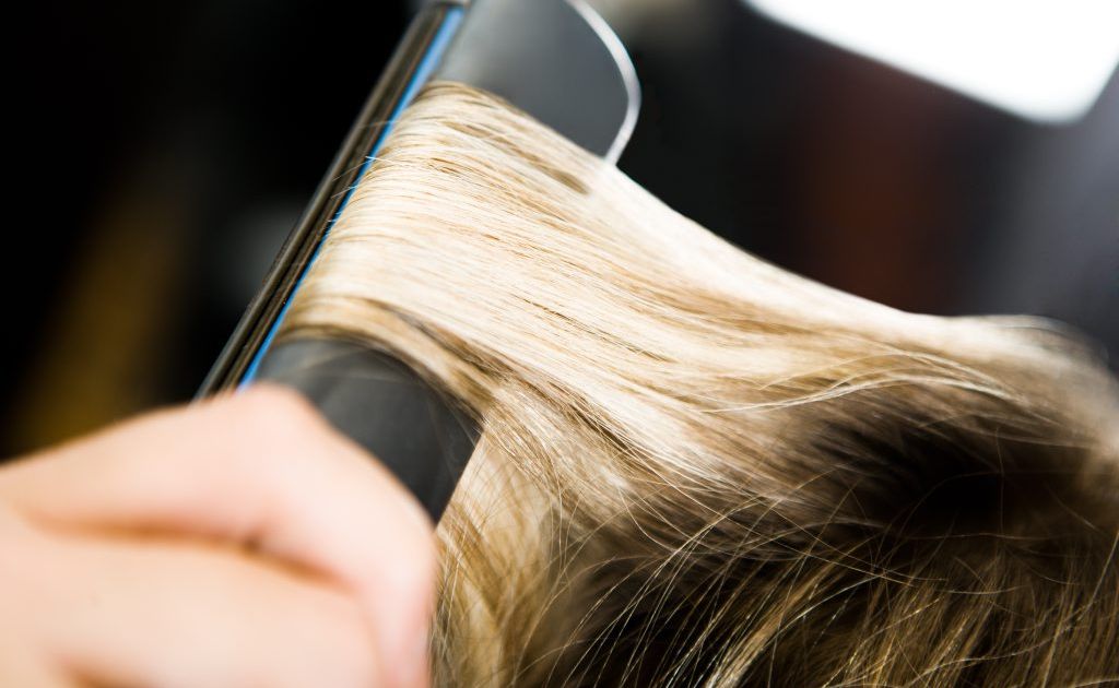 Fair Trading warns hair straighteners are burning kids News Mail
