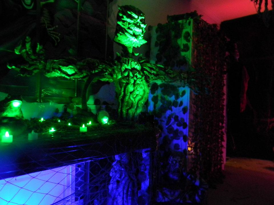 Halloween haunted houses Halloween haunted houses