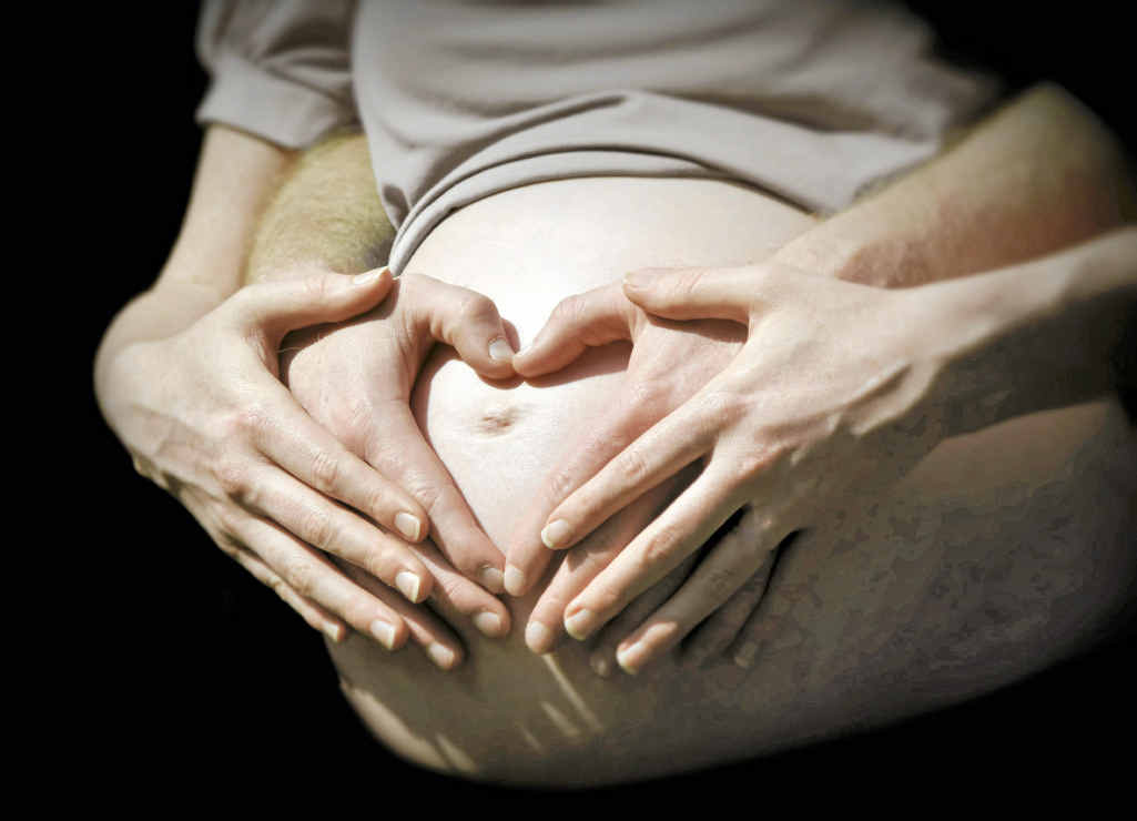Online fertility advice is now making things easier for couples in isolated areas. Online fertility advice is now making things easier for couples in isolated areas.