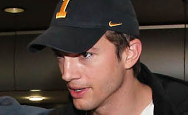 Ashton Kutcher Ashton Kutcher