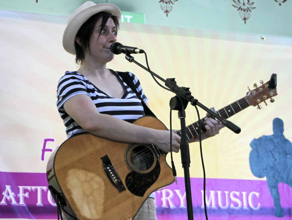 Jenny Biddle from Melbourne is back to perform this year. Jenny Biddle from Melbourne is back to perform this year.