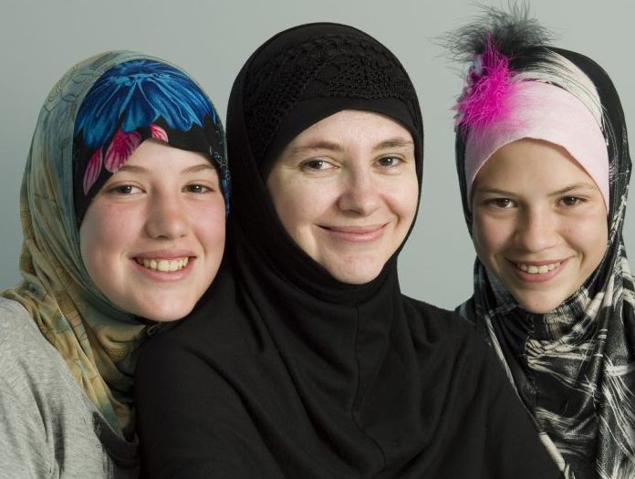 KJ Clifford Pugh with her daughters Jadzia (left) and Brittania talk about living in the Toowoomba community as Muslims. KJ Clifford Pugh with her daughters Jadzia (left) and Brittania talk about living in the Toowoomba community as Muslims.