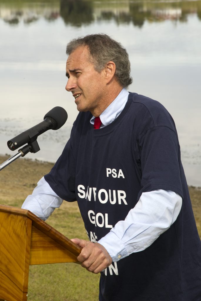 Member for Clarence Chris Gulaptis speaks to the crowd. Photo: Adam Hourigan / The Daily Examiner Member for Clarence Chris Gulaptis speaks to the crowd. Photo: Adam Hourigan / The Daily Examiner