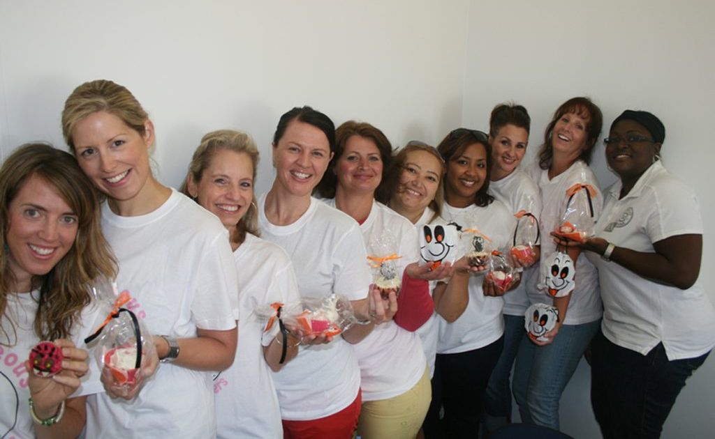 GORGEOUS GLOBETROTTERS: from left, Karen Carey (Ireland), Greta Power (Ireland), Cindy Thomas (USA), Amy Athar (Australia), Oana Crawford (USA), Judy Utley (USA), Princess Winfrey (USA), Shellie Murz (USA), Kathy Adler (USA) and Abioli Alabi (Nigeria). GORGEOUS GLOBETROTTERS: from left, Karen Carey (Ireland), Greta Power (Ireland), Cindy Thomas (USA), Amy Athar (Australia), Oana Crawford (USA), Judy Utley (USA), Princess Winfrey (USA), Shellie Murz (USA), Kathy Adler (USA) and Abioli Alabi (Nigeria).