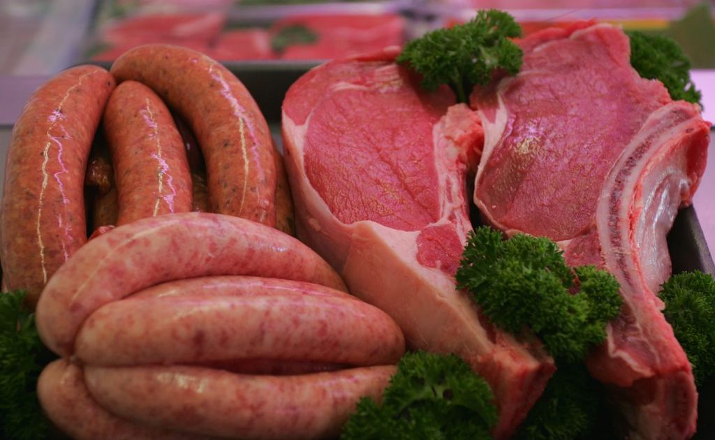 Nutritional experts say decreasing our meat consumption leads to personal health and environmental benefits. Nutritional experts say decreasing our meat consumption leads to personal health and environmental benefits.