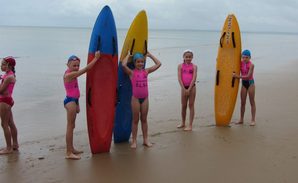 Under-9 girls board competitors (L-R): Luca Doble (1st), Amy Sevenson (3rd) and Ella Rupp (4th). Under-9 girls board competitors (L-R): Luca Doble (1st), Amy Sevenson (3rd) and Ella Rupp (4th).