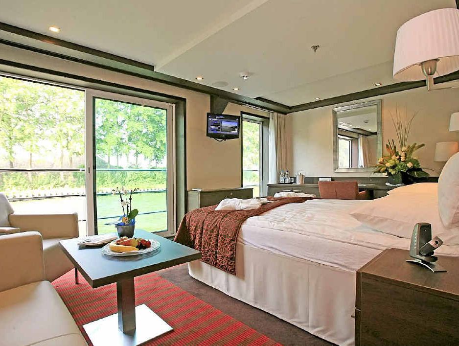 Relax in five-star luxury aboard cruise ships operated by Australian Scenic Tours and APT Tours. Relax in five-star luxury aboard cruise ships operated by Australian Scenic Tours and APT Tours.