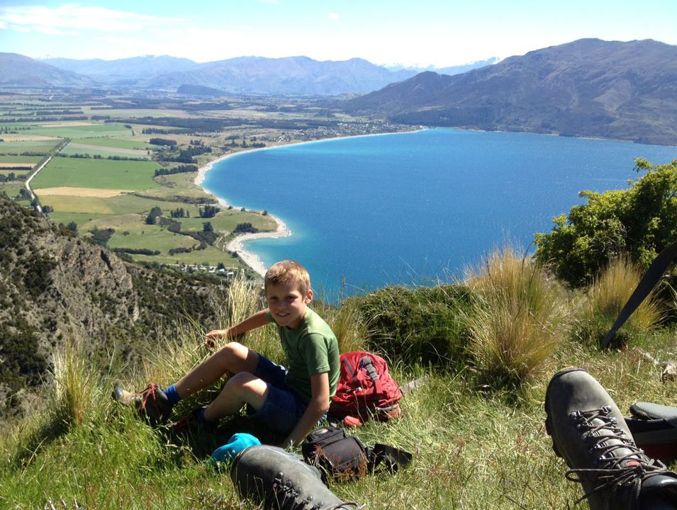 Lucas Simon is trekking along New Zealand's South Island.