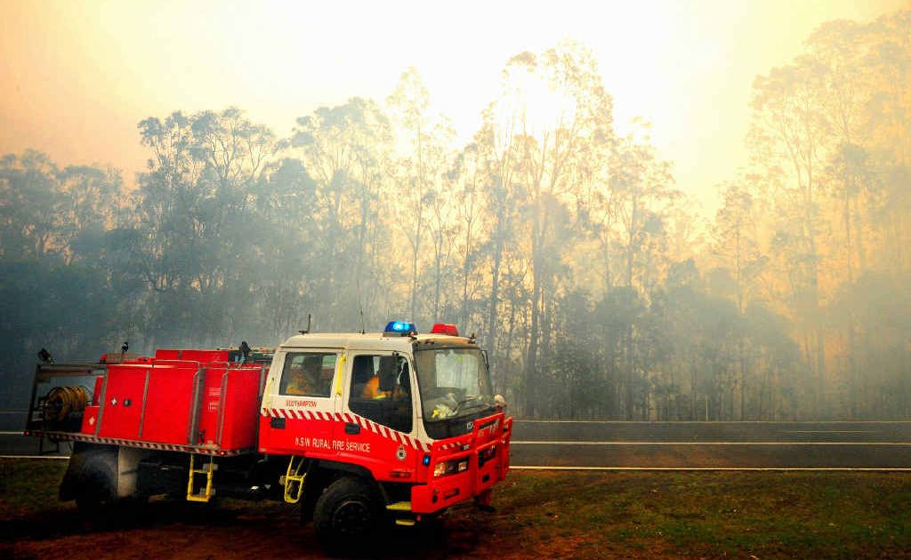 HIGHER TEMPS: Bushfire burning out of control at Gurranang on Wednesday afternoon. HIGHER TEMPS: Bushfire burning out of control at Gurranang on Wednesday afternoon.
