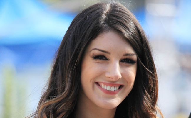 Shenae Grimes Shenae Grimes