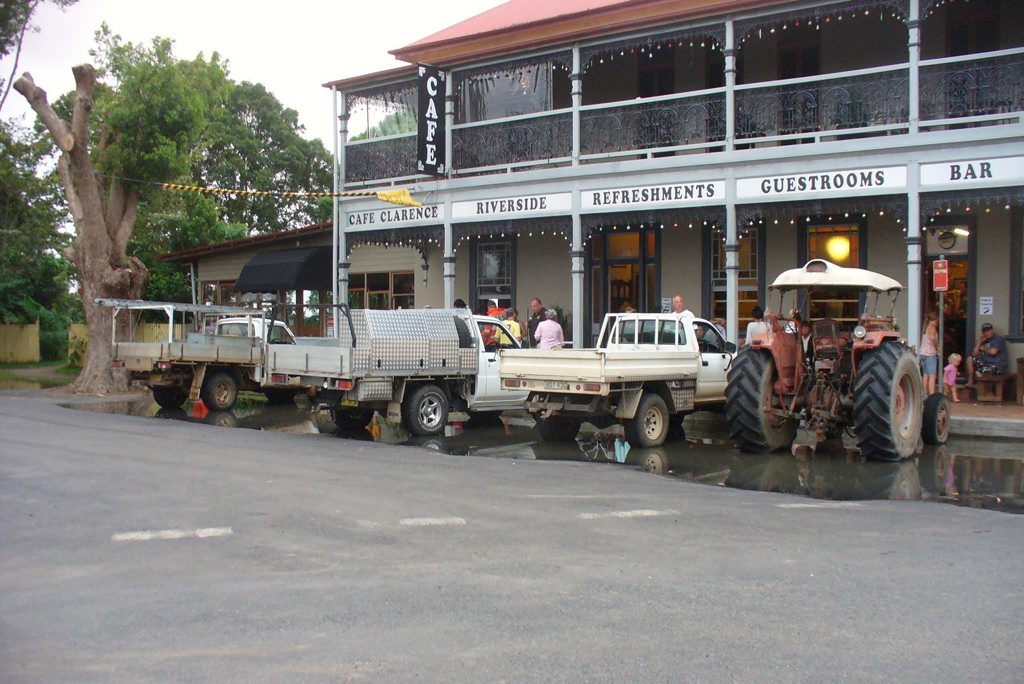 Tractor lined up with the utes Ulmarra Pub 12-01-11 Photo: SUSIE FLETCHER Tractor lined up with the utes Ulmarra Pub 12-01-11 Photo: SUSIE FLETCHER