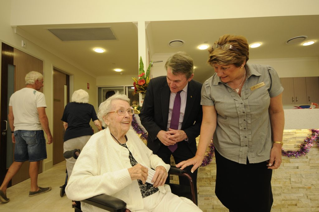 HOME SWEET HOME: Ballina Community Aged Care resident Nola Kilby chats with Ballina MP Don Page and the centre's facility manager Pam Osborne after Mr Page officially opened the aged care facility. Photo Doug Eaton / Ballina Shire Advocate HOME SWEET HOME: Ballina Community Aged Care resident Nola Kilby chats with Ballina MP Don Page and the centre's facility manager Pam Osborne after Mr Page officially opened the aged care facility. Photo Doug Eaton / Ballina Shire Advocate