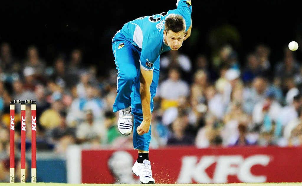 Cameron Gannon bowls during the Big Bash League match between the Brisbane Heat and the Hobart Hurricanes at The Gabba. Cameron Gannon bowls during the Big Bash League match between the Brisbane Heat and the Hobart Hurricanes at The Gabba.
