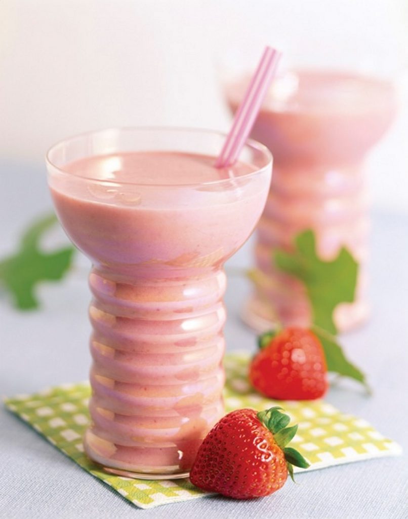 A placenta smoothie company is under investigation in the UK for posing a potentially serious health risk. A placenta smoothie company is under investigation in the UK for posing a potentially serious health risk.