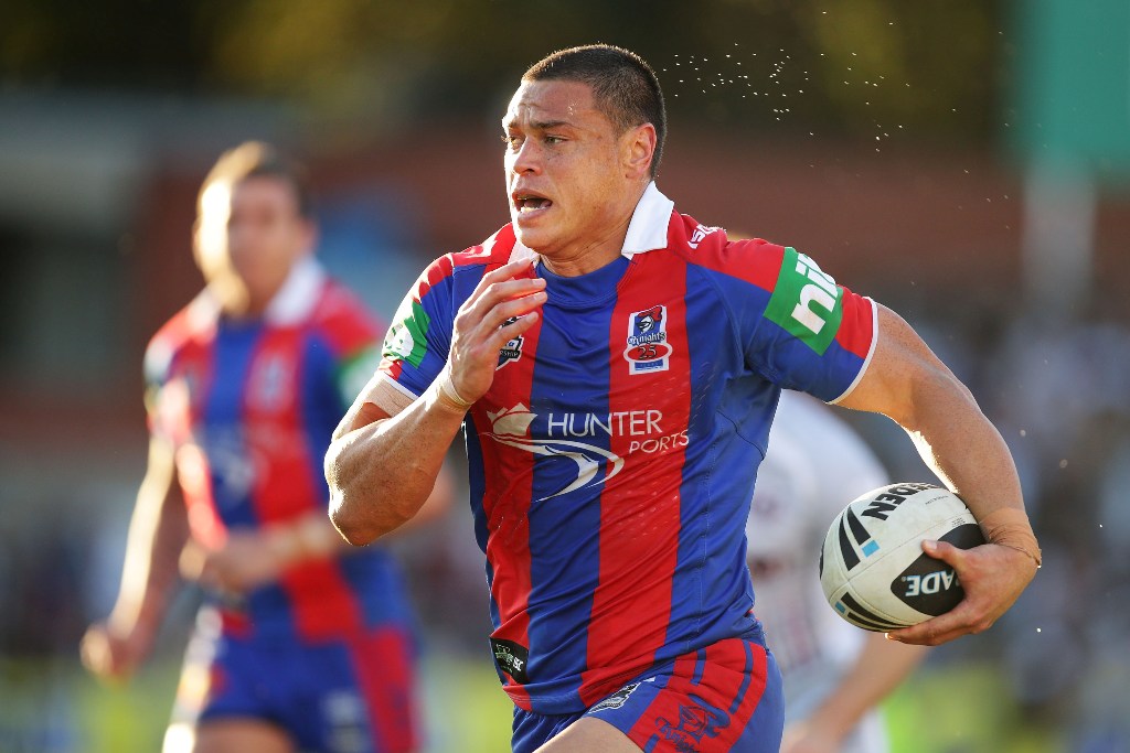 Timana Tahu of the Knights runs with the ball during the round 24 NRL match between the Manly Warringah Sea Eagles and the Newcastle Knights at Brookvale Oval on August 19, 2012 in Sydney, Australia. Timana Tahu of the Knights runs with the ball during the round 24 NRL match between the Manly Warringah Sea Eagles and the Newcastle Knights at Brookvale Oval on August 19, 2012 in Sydney, Australia.