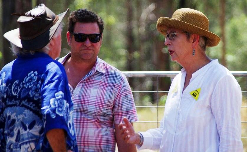 Byron Shire mayor Simon Richardson and Lismore City mayor Jenny Dowell talk to protesters at the Glenugie CSG blockade. Photo Frank Falkenstein. Byron Shire mayor Simon Richardson and Lismore City mayor Jenny Dowell talk to protesters at the Glenugie CSG blockade. Photo Frank Falkenstein.