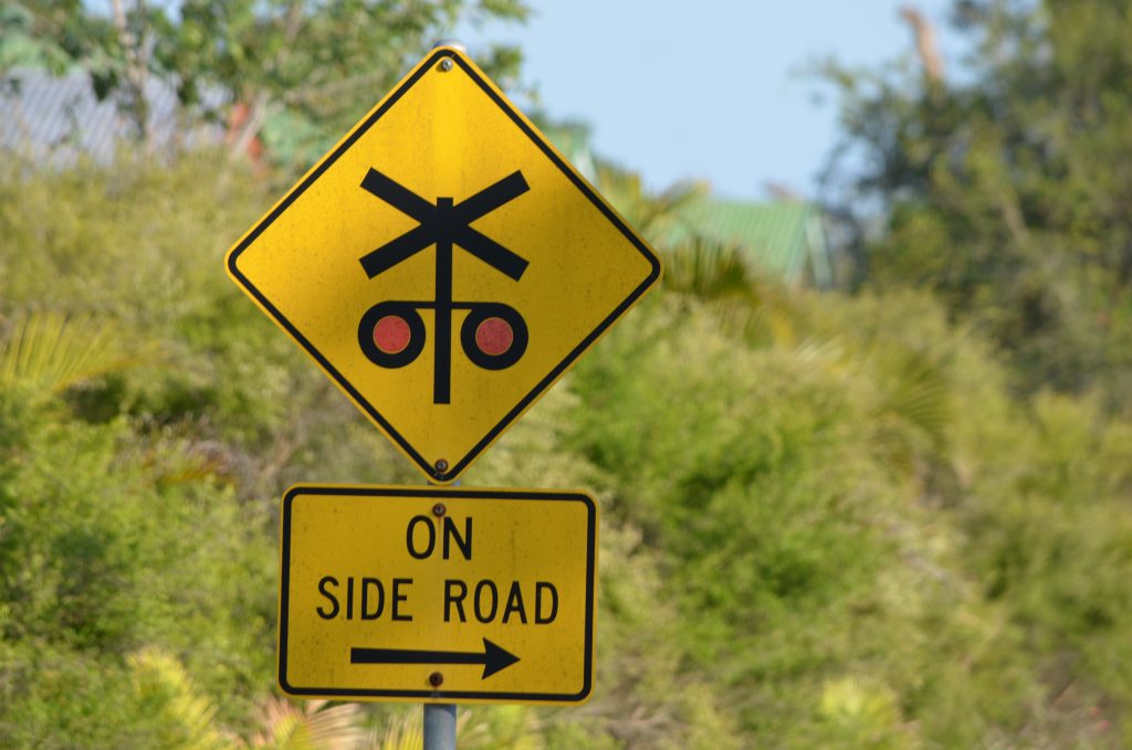 Clarence Valley motorists urged to pay caution at level crossings Clarence Valley motorists urged to pay caution at level crossings