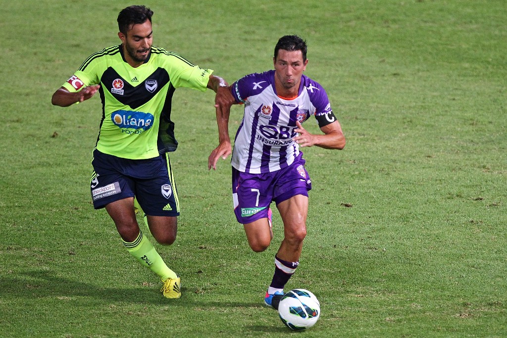 Jacob Burns of the Glory looks to control the ball during the round 17 A-League match between the Perth Glory and the Melbourne Victory at nib Stadium on January 19, 2013 in Perth, Australia. Jacob Burns of the Glory looks to control the ball during the round 17 A-League match between the Perth Glory and the Melbourne Victory at nib Stadium on January 19, 2013 in Perth, Australia.