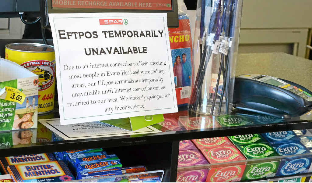 NO INTERNET: The sign in SPAR at Evans Head advising customers that no EFTPOS is available. NO INTERNET: The sign in SPAR at Evans Head advising customers that no EFTPOS is available.