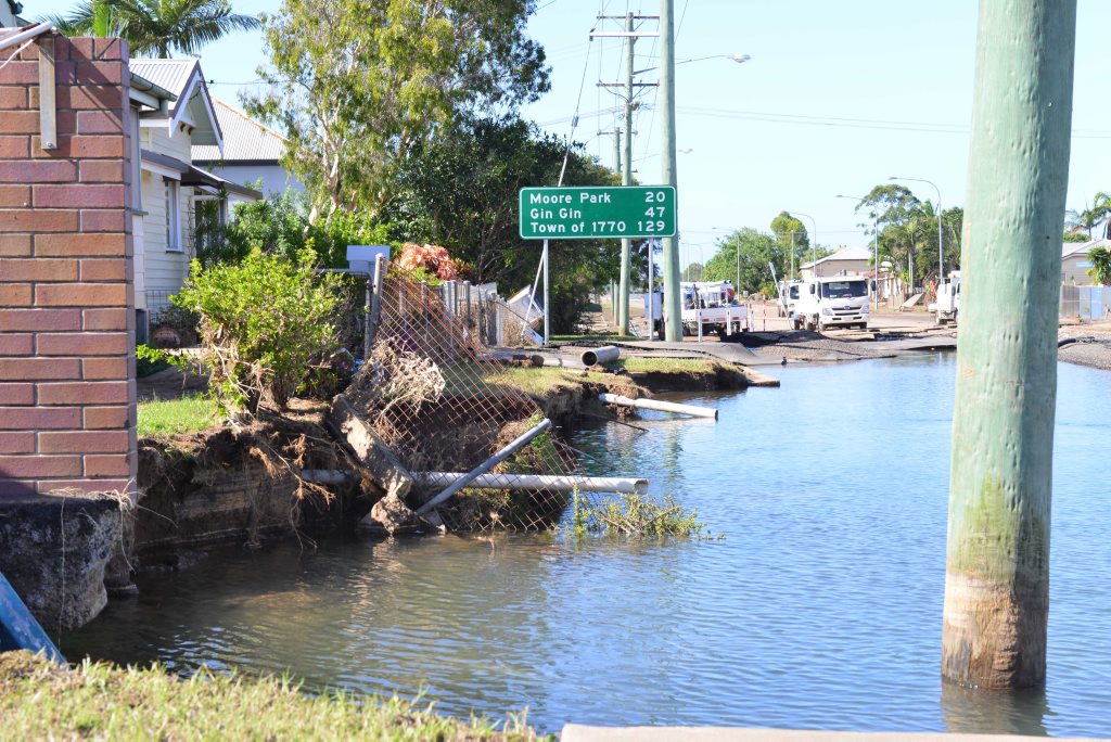 FLOOD DAMAGE: Queen st North Bundaberg. Photo: Scottie Simmonds / NewsMail FLOOD DAMAGE: Queen st North Bundaberg. Photo: Scottie Simmonds / NewsMail