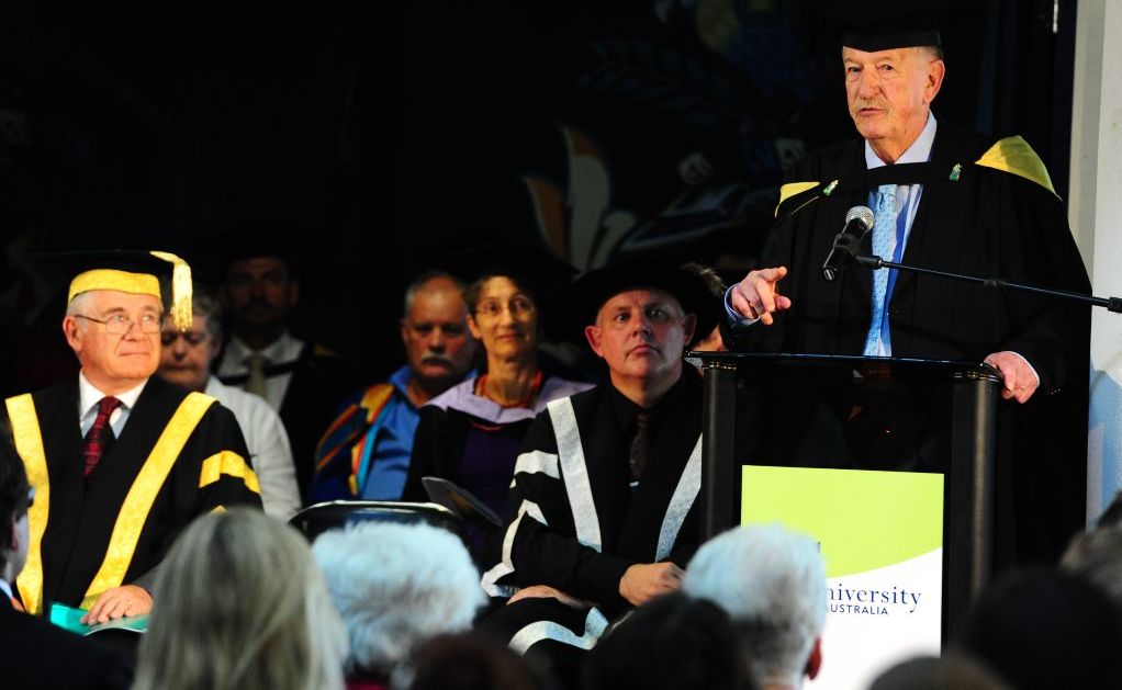 CQ University Graduation, Gladstone Campus. Guest speaker Rex Metcalfe. CQ University Graduation, Gladstone Campus. Guest speaker Rex Metcalfe.