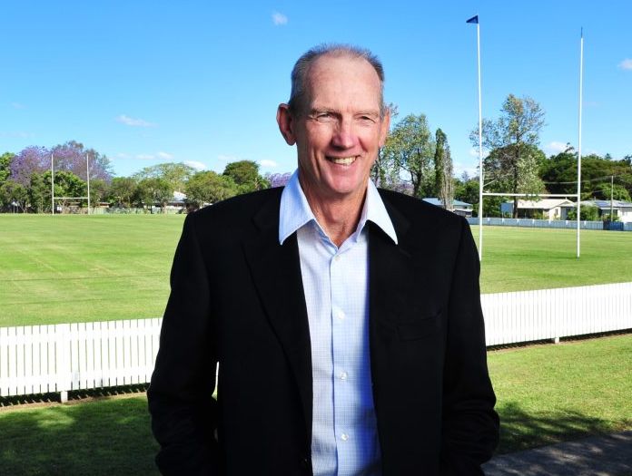 Wayne Bennett. Wayne Bennett.
